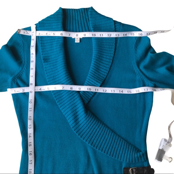 Guess Turquoise Long Sleeve Sweater Size M - Picture 11 of 13